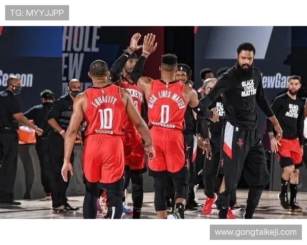 麦康单节 13 分 + 死亡之瞳！4 年 4480 万超值，突破碾压哈利